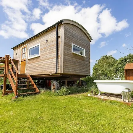 The Shepherd'S Retreat Luxury Secluded And Private Cosy Hut Outdoor Bath With Firepit Scarborough *